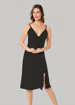 Belinda İp Askılı Dantelli Yırtmaçlı Gecelik